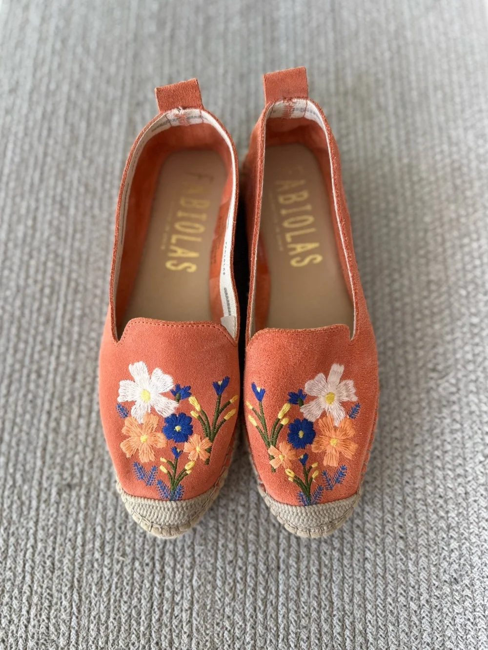 Fabiolas Floral Embroidered Coral Suede Leather Espadrilles Size 38